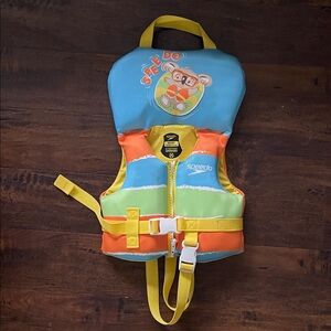 Speedo Vibrant Blue and Orange Life Vest